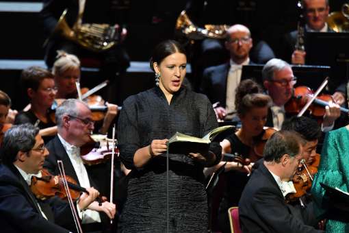 Debut with the Philharmonia Orchestra